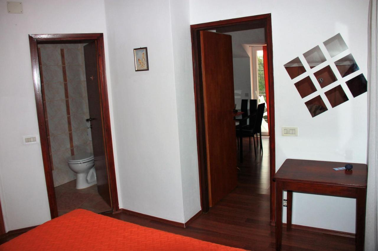 Apartments Zara & Jan Brzac Esterno foto